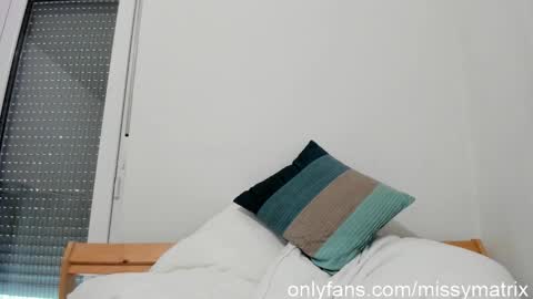 Missy matrix online show from 10, 9, 2025