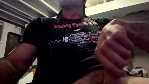 Snapshot of mister_bigg_dick chatting on 23, 9, 2025 AJ online show from 23, 9, 2025