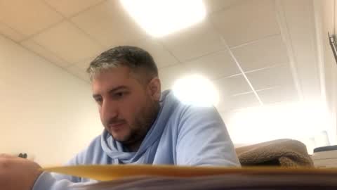 Snapshot of misterbelled chatting on 20, 10, 2025 misterbelled online show from 20, 10, 2025