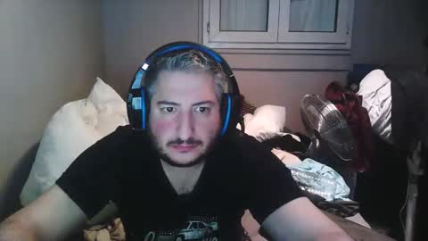 Snapshot of misterbelled chatting on 1, 11, 2025 misterbelled online show from 1, 11, 2025