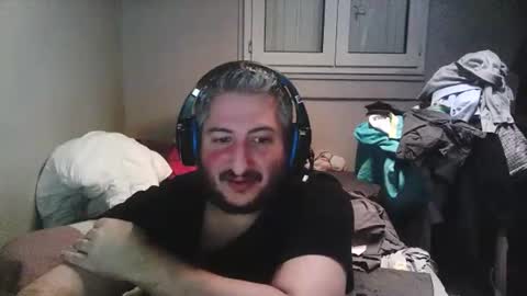 Snapshot of misterbelled chatting on 14, 11, 2025 misterbelled online show from 14, 11, 2025