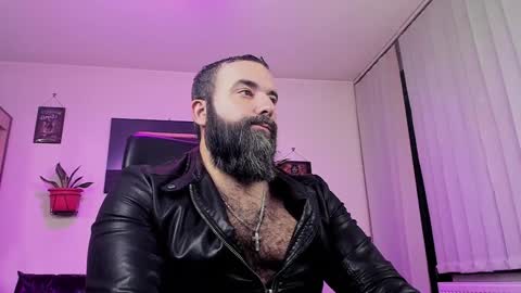 misterlov3r online show from 17, 12, 2024