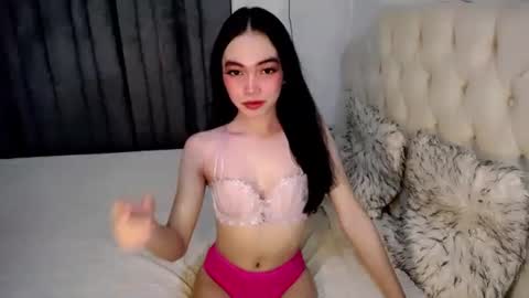 CRISHA  online show from 14, 4, 2026