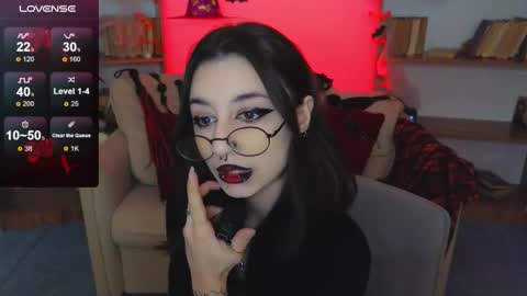 Snapshot of mistress__marcelline chatting on 19, 10, 2025 Marcelline online show from 19, 10, 2025