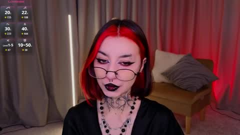 Snapshot of mistress__marcelline chatting on 13, 5, 2026 Marcelline online show from 13, 5, 2026