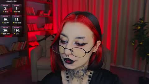 Snapshot of mistress__marcelline chatting on 14, 5, 2026 Marcelline online show from 14, 5, 2026