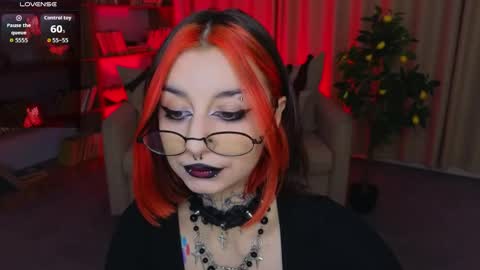 Snapshot of mistress__marcelline chatting on 27, 5, 2026 Marcelline online show from 27, 5, 2026