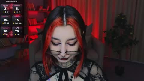 Snapshot of mistress__marcelline chatting on 2, 6, 2026 Marcelline online show from 2, 6, 2026