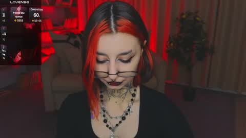 Snapshot of mistress__marcelline chatting on 5, 6, 2026 Marcelline online show from 5, 6, 2026