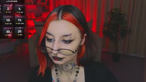 Snapshot of mistress__marcelline chatting on 5, 6, 2026 Marcelline online show from 5, 6, 2026