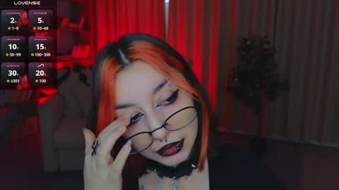 Snapshot of mistress__marcelline chatting on 10, 6, 2026 Marcelline online show from 10, 6, 2026