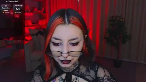 Snapshot of mistress__marcelline chatting on 12, 6, 2026 Marcelline online show from 12, 6, 2026