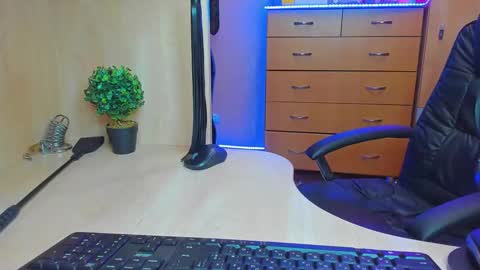 Mistress Kristi online show from 3, 3, 2025