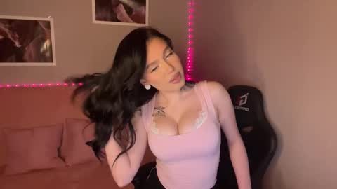 Mia online show from 12, 9, 2025