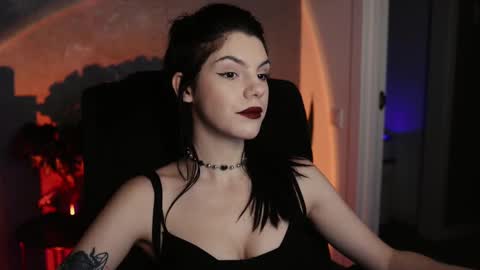 Miss Rochelle online show from 5, 3, 2025