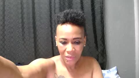 mistressshirleyx online show from 10, 3, 2026