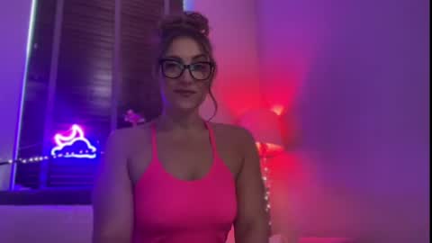 Miss X online show from 26, 9, 2025