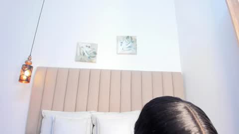 mistt_miaa online show from 11, 6, 2026