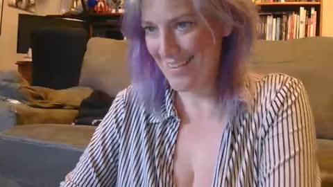 Snapshot of mistymountains96 chatting on 6, 5, 2026 Misty Mountains online show from 6, 5, 2026