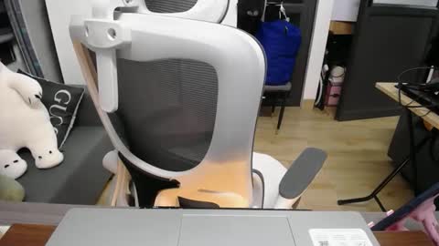 Misumiko96 online show from 18, 12, 2025