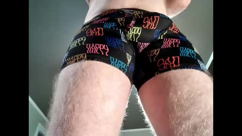 Snapshot of mit1980 chatting on 16, 12, 2024 Mit online show from 16, 12, 2024