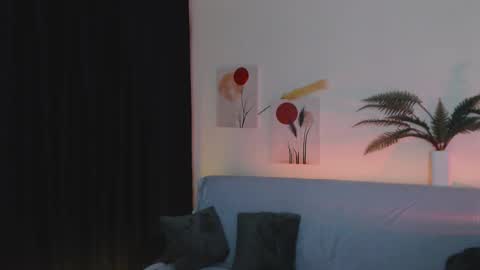 Snapshot of miuri_miy chatting on 9, 2, 2025 Yuka online show from 9, 2, 2025