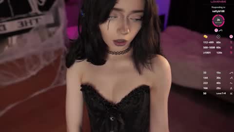 Snapshot of miuri_miy chatting on 25, 10, 2025 Yuka online show from 25, 10, 2025