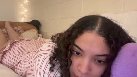 Snapshot of mixedmamas chatting on 14, 2, 2026 mixedmamas online show from 14, 2, 2026