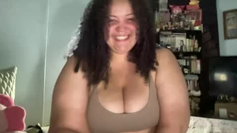 mixxedgoodness222 online show from 15, 7, 2026