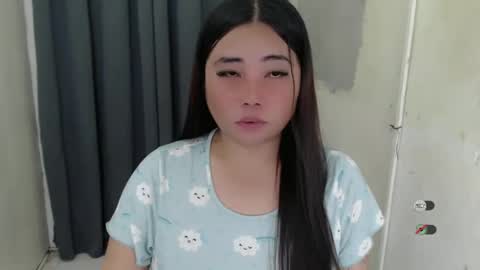 cassie marie online show from 2, 2, 2025