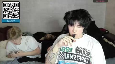 Snapshot of miya_meow_miku chatting on 20, 9, 2025 MeowMiku online show from 20, 9, 2025