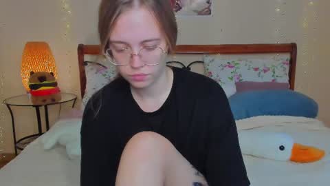 Miya online show from 18, 7, 2026
