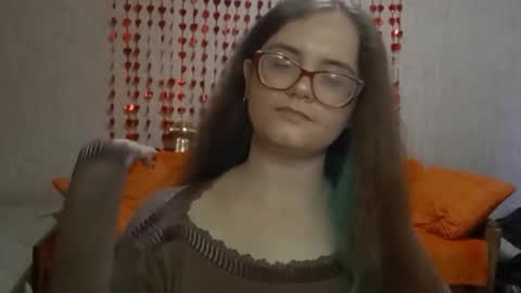 Milana online show from 15, 2, 2026