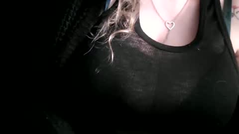 miztrezk online show from 22, 12, 2025