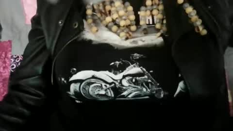 miztrezk online show from 25, 2, 2026