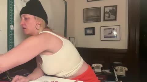 Snapshot of mizzstorm13 chatting on 22, 2, 2026 Mizz Storm online show from 22, 2, 2026