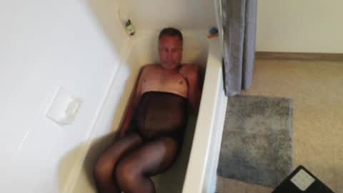 Snapshot of mjeffrey460699861 chatting on 14, 6, 2026 mjeffrey460699861 online show from 14, 6, 2026