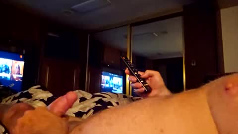 Snapshot of mjolnirandazzarra chatting on 6, 4, 2026 mjolnirandazzarra online show from 6, 4, 2026