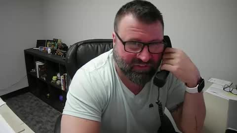 MLangworthy online show from 10, 4, 2026