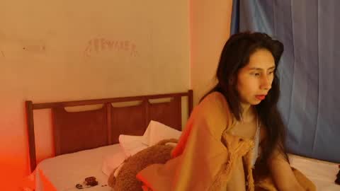 MoonLipson online show from 14, 4, 2026