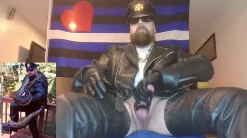 SMOKINsnakeEYEZ online show from 25, 1, 2025