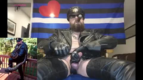 SMOKINsnakeEYEZ online show from 31, 7, 2026