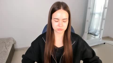 Beata online show from 4, 2, 2025