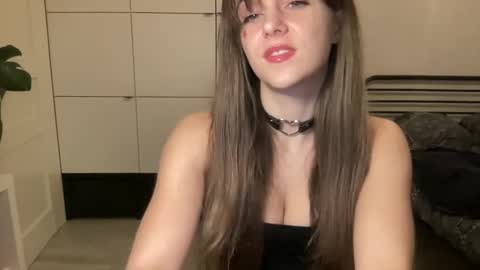 mmminnie online show from 8, 2, 2025