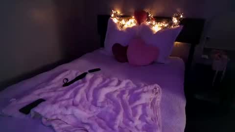 Snapshot of mmmmmwah chatting on 15, 2, 2026 Angel online show from 15, 2, 2026