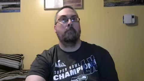Snapshot of mmr4545 chatting on 6, 5, 2026 mark online show from 6, 5, 2026