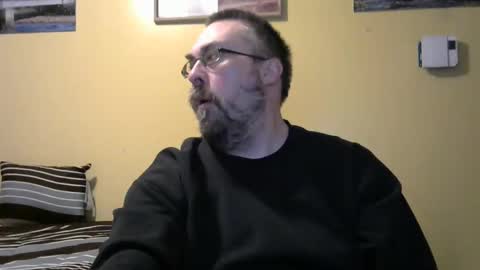 Snapshot of mmr4545 chatting on 17, 5, 2026 mark online show from 17, 5, 2026