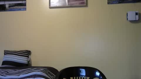 Snapshot of mmr4545 chatting on 2, 6, 2026 mark online show from 2, 6, 2026