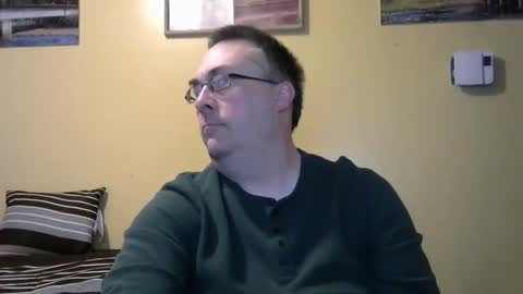 Snapshot of mmr4545 chatting on 8, 6, 2026 mark online show from 8, 6, 2026