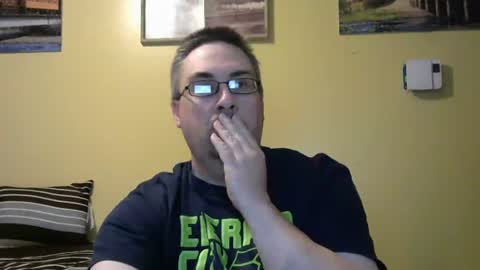 Snapshot of mmr4545 chatting on 12, 6, 2026 mark online show from 12, 6, 2026